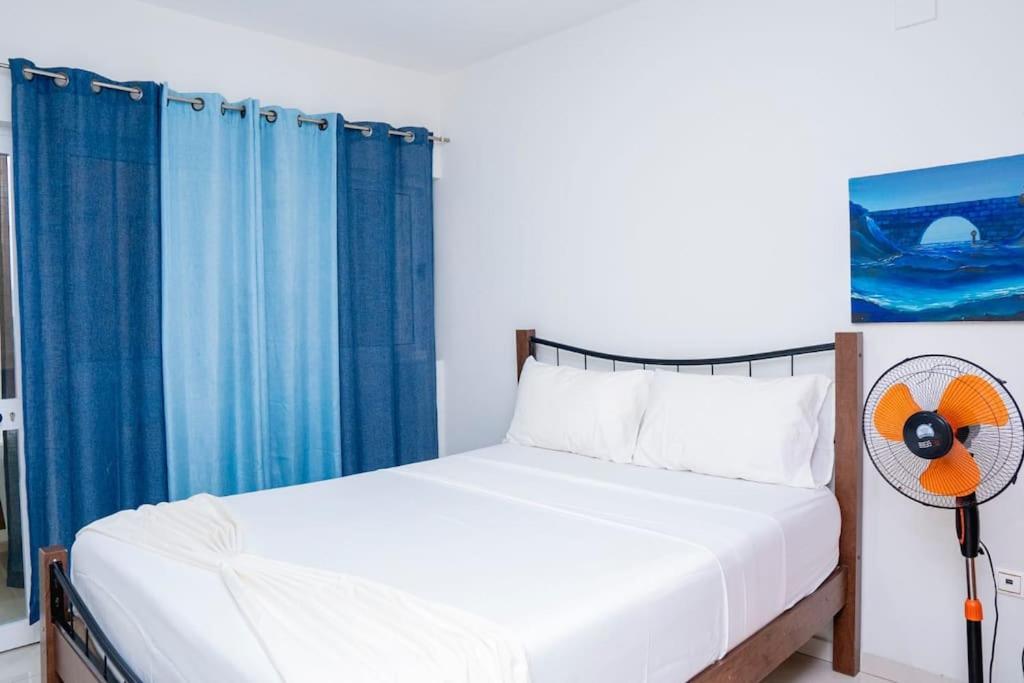 And Modern With King Size Bed *