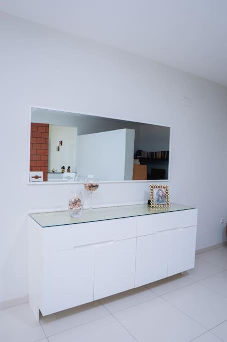And Modern With King Size Bed * Praia