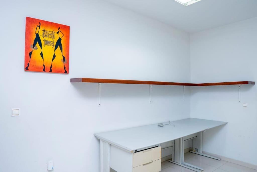 Apartamento And Modern With King Size Bed Praia